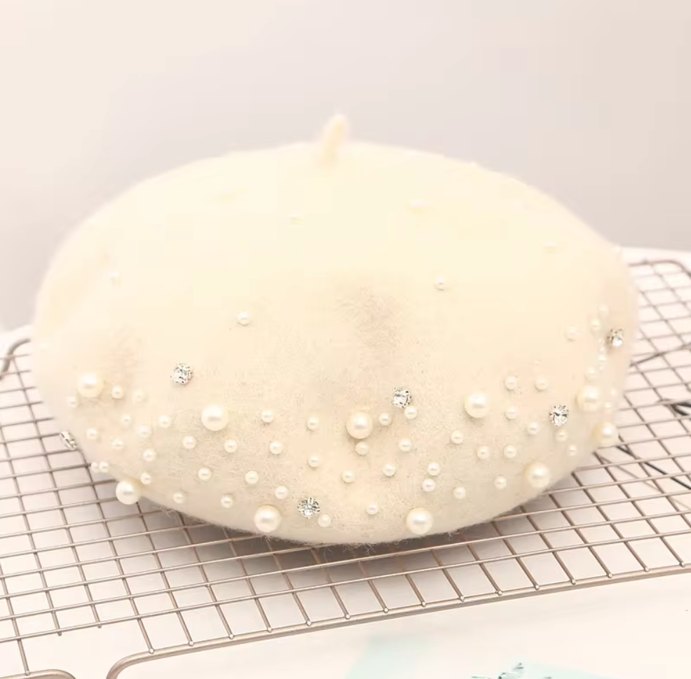 Women Knitted Beaded Luxury Beret with Pearls Fashion